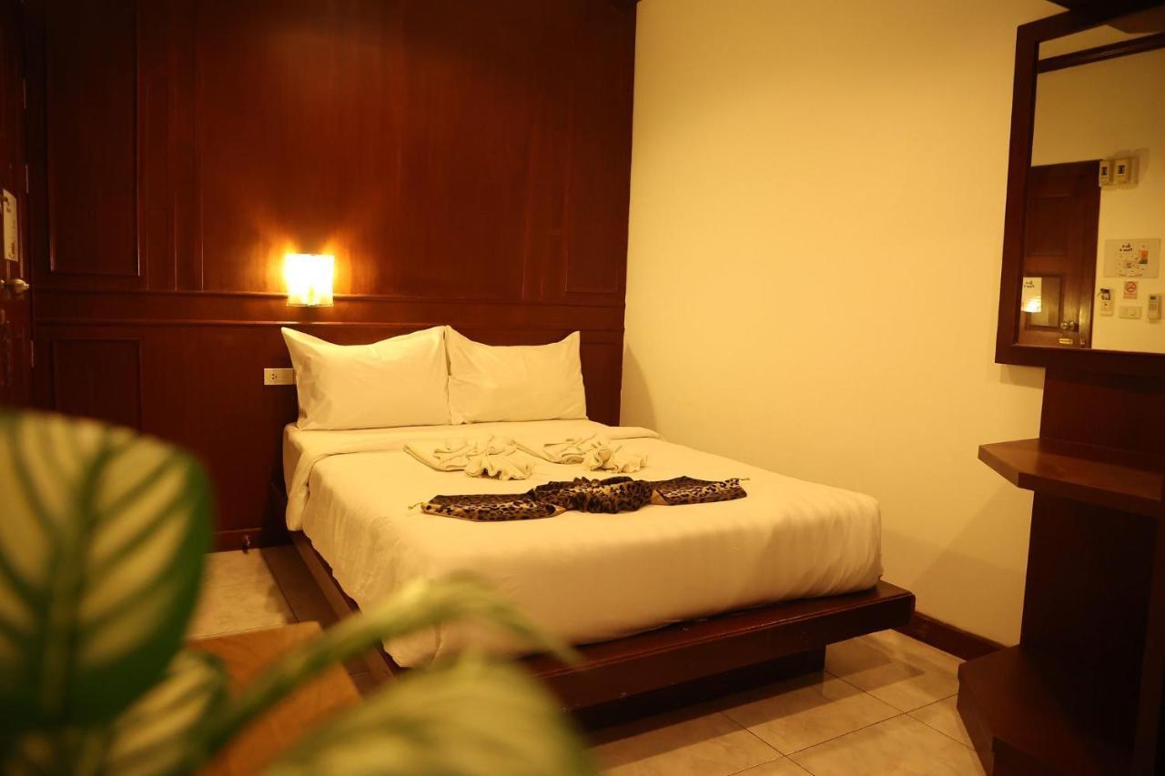 New Forest Patong Exterior foto