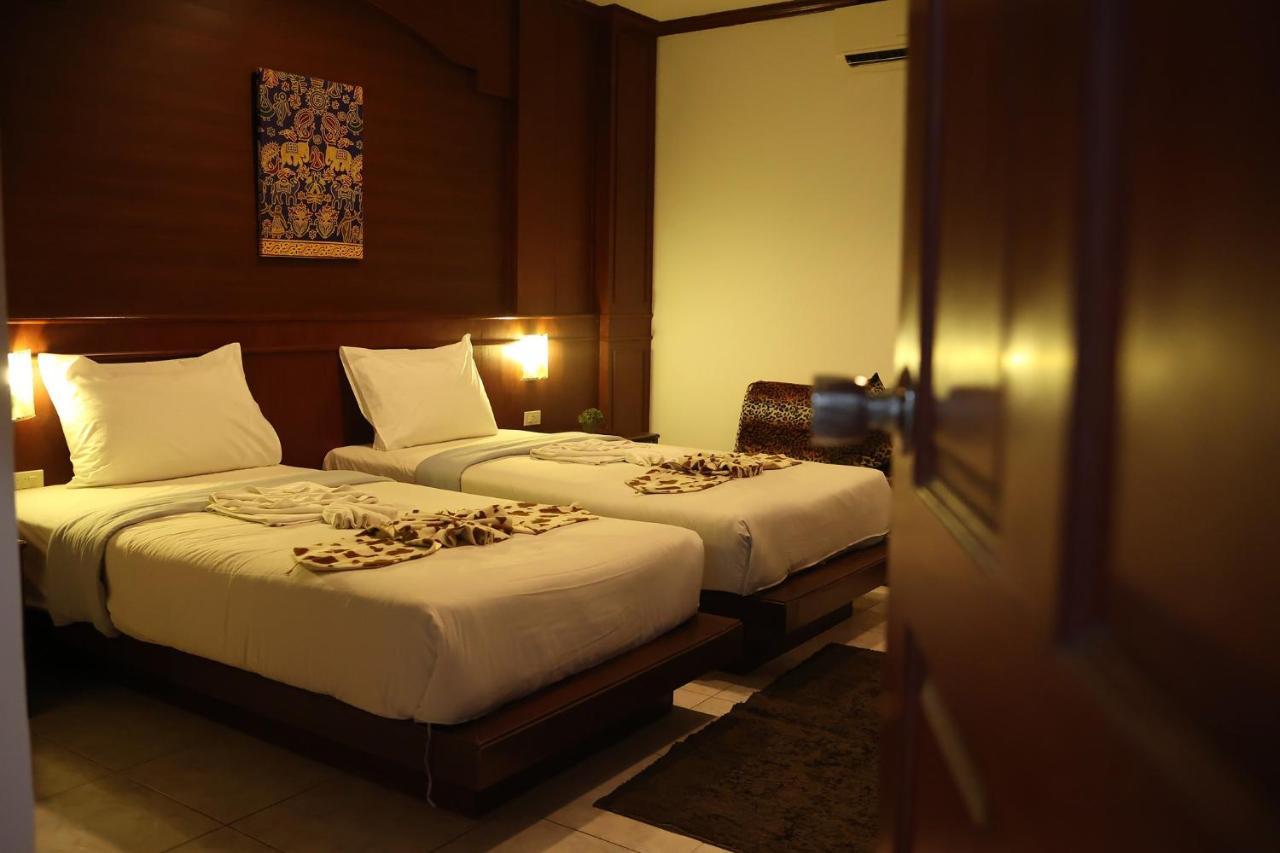 New Forest Patong Exterior foto